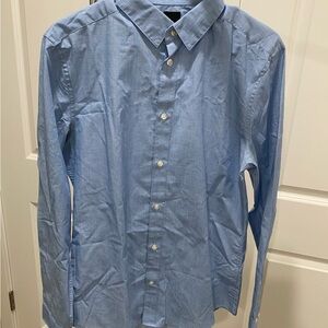 H&M Men's Light Blue Long-Sleeve Button-Up Shirt